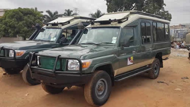 4×4 Car Rental Rwanda – Best Deals for Gorilla Trekking