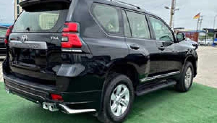 Why Rent a Car Rwanda? Top Benefits for Your Travel